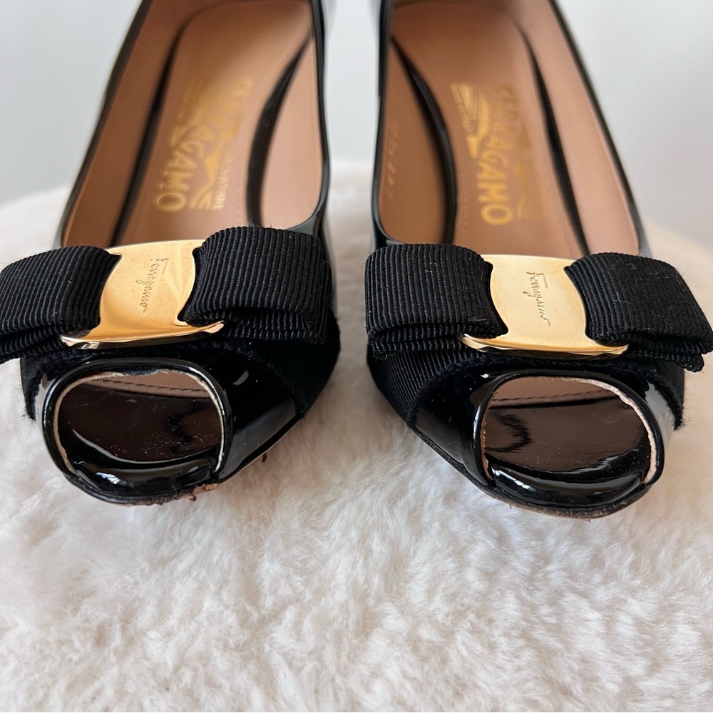 Salvatore Ferragamo Black High Heel Pumps size 6 - Picture 12 of 16